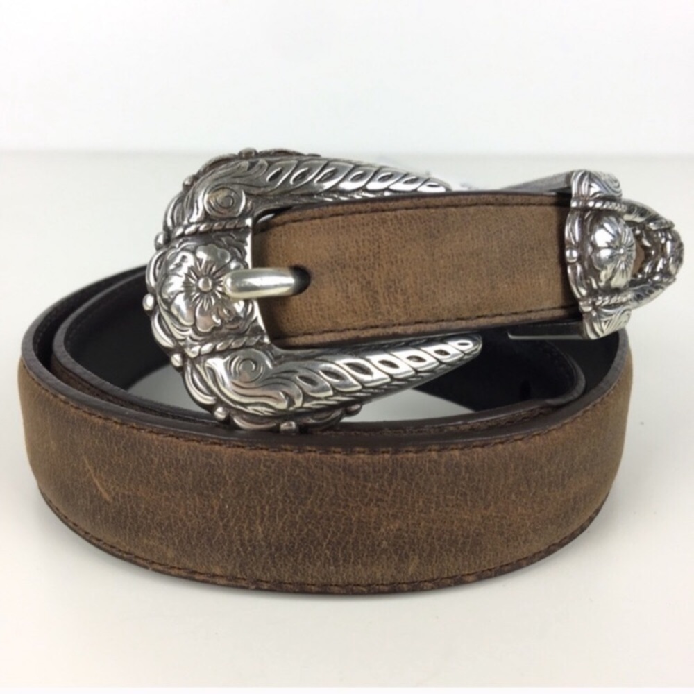 Ariat Women’s Brown Belt Silver Buckle 32/80